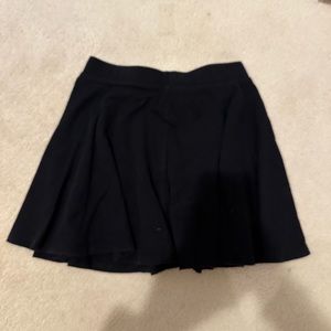 So - Black Skater Skirt - Large